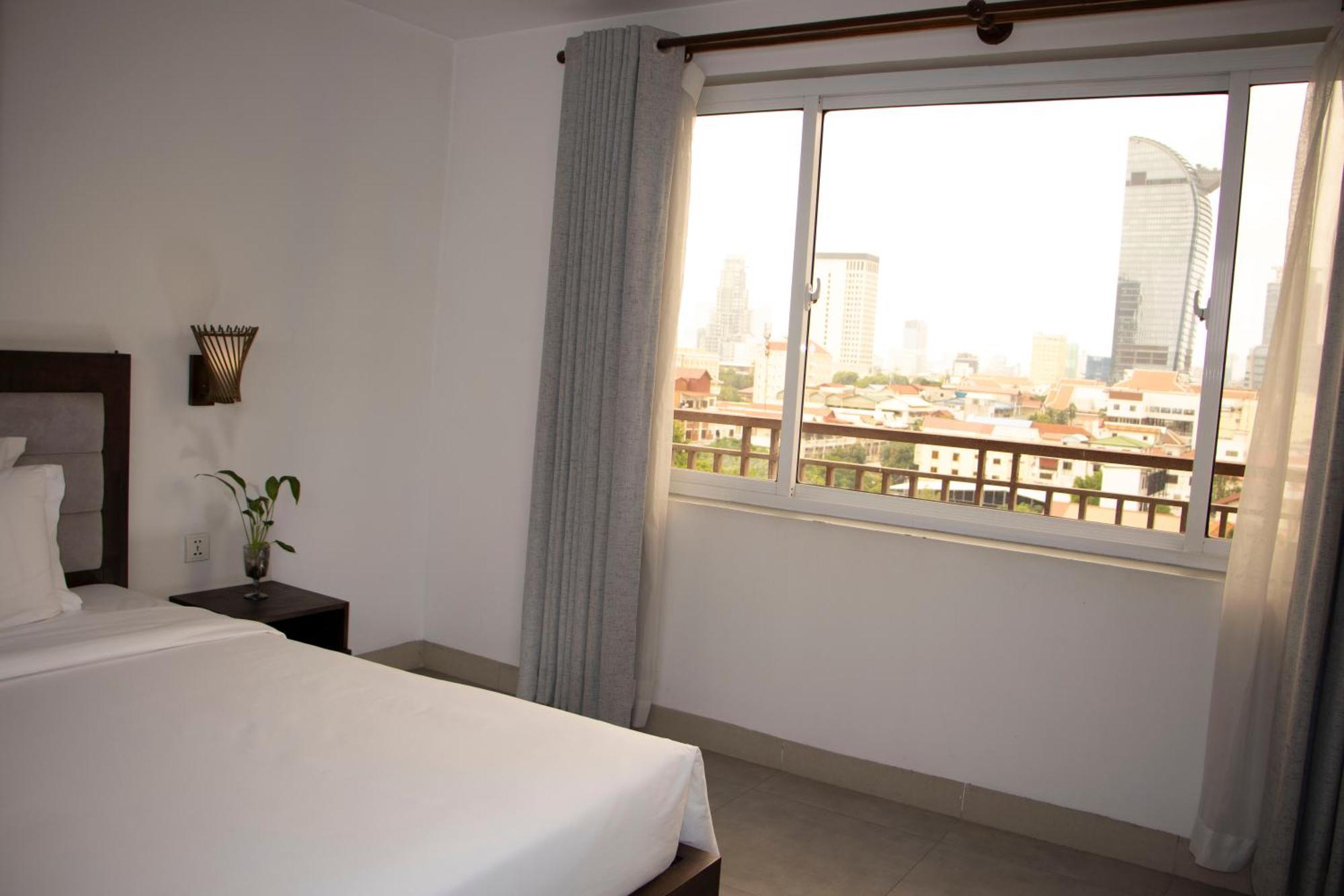 Vrest Hotel